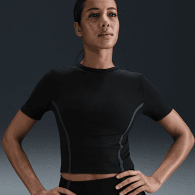 ★★Nike★★ One Classic Dry Fit Short Sleeve Top W BlackBla Nike Women's One Classic Dri-FIT Short-Sleeve Cropped Top